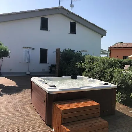 Salinelle Beach Alicudi 2 Con Mini Piscina Idromassaggio Esclusiva * Lascari